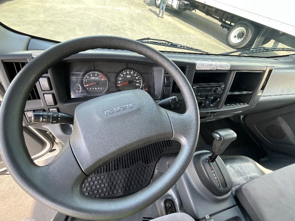 Light Duty Box Truck-Light and Medium Duty Trucks-Isuzu-2020-NPR EFI-West Sacramento-CA-111,403\n\t\tmiles-$ 40,000 - Image 18