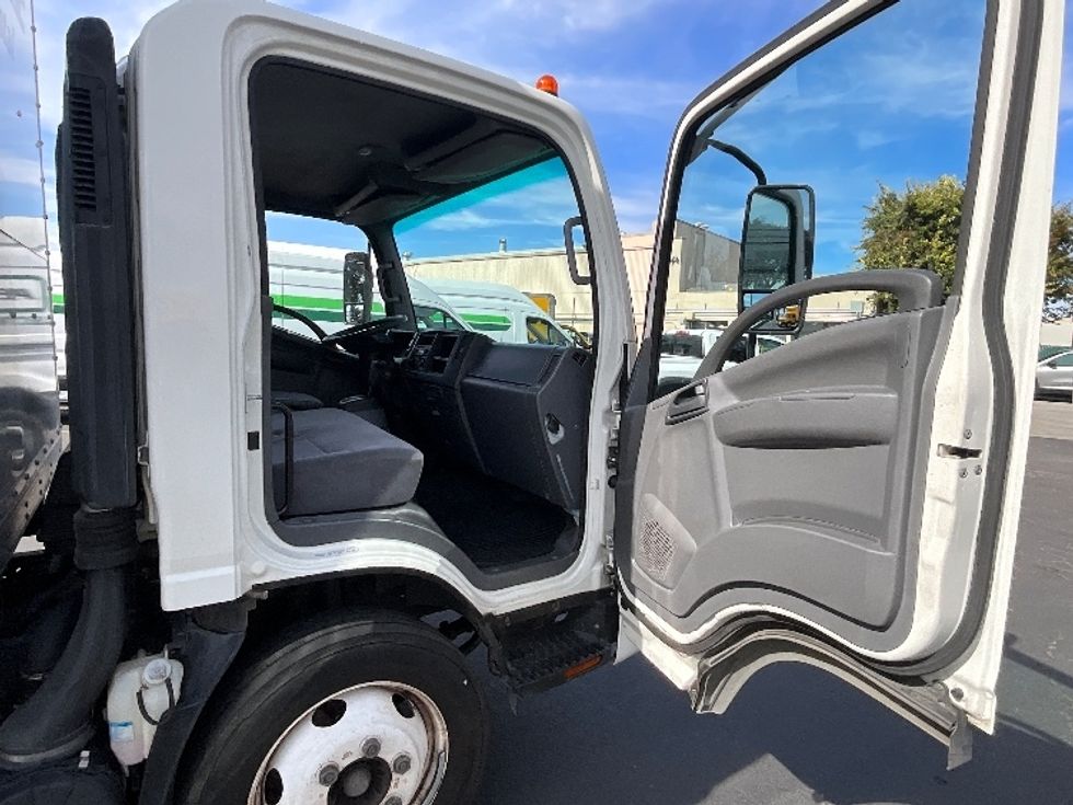 Light Duty Box Truck-Light and Medium Duty Trucks-Isuzu-2020-NPR EFI-West Sacramento-CA-111,403\n\t\tmiles-$ 40,000 - Image 20