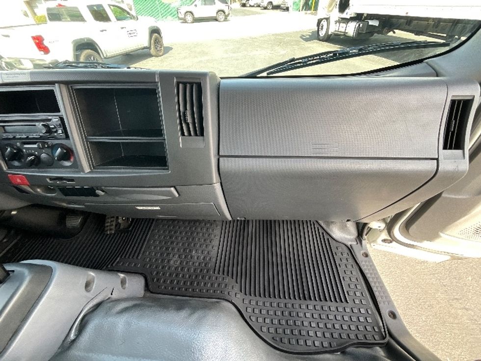 Light Duty Box Truck-Light and Medium Duty Trucks-Isuzu-2020-NPR EFI-West Sacramento-CA-111,403\n\t\tmiles-$ 40,000 - Image 21