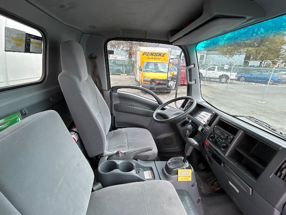 Light Duty Box Truck-Light and Medium Duty Trucks-Isuzu-2020-NPR EFI-West Sacramento-CA-79,794\n\t\tmiles-$ 43,500 - Image 22
