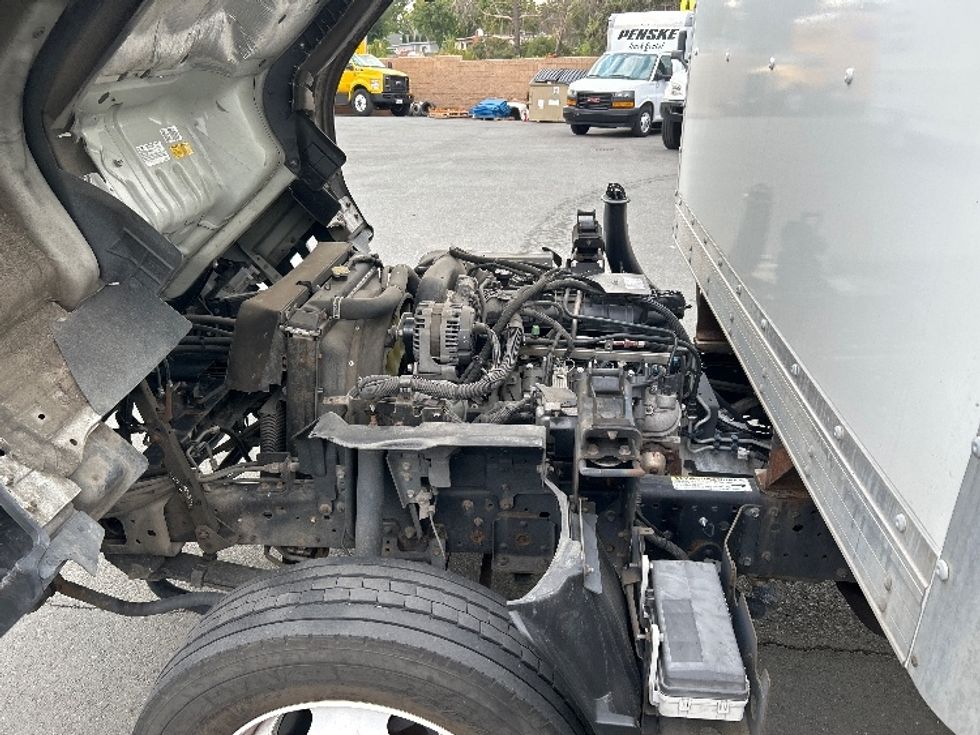 Light Duty Box Truck-Light and Medium Duty Trucks-Isuzu-2020-NPR EFI-West Sacramento-CA-79,794\n\t\tmiles-$ 43,500 - Image 24