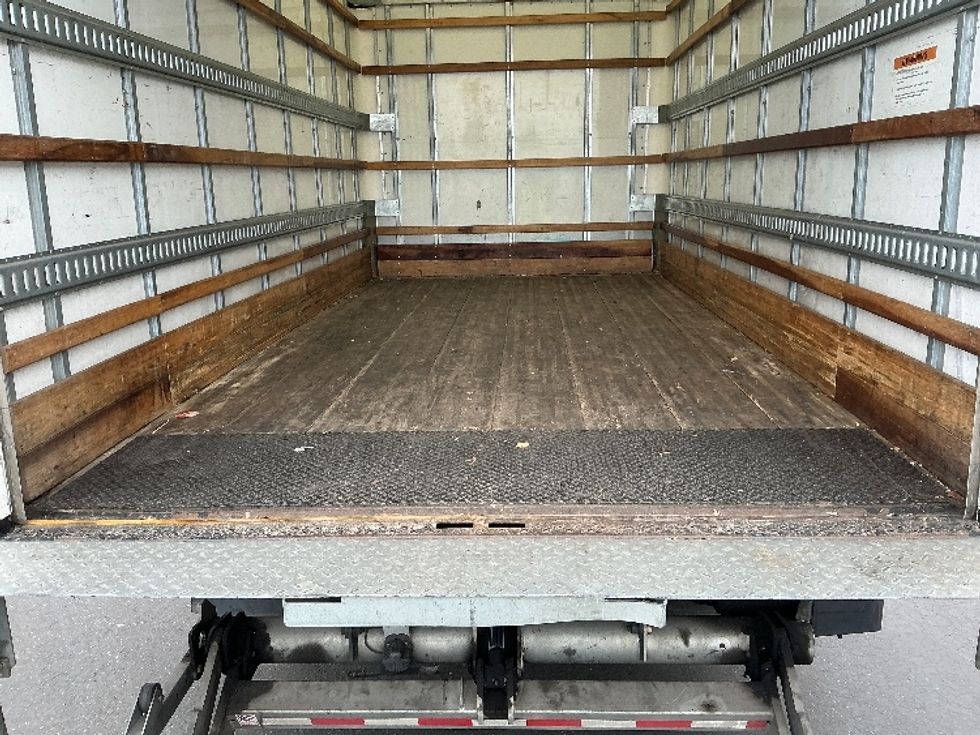 Light Duty Box Truck-Light and Medium Duty Trucks-Isuzu-2020-NPR EFI-West Sacramento-CA-82,393\n\t\tmiles-$ 41,750 - Image 10