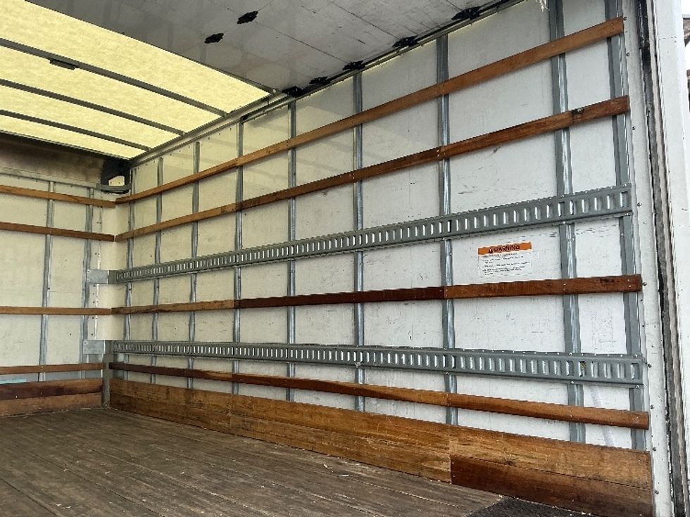 Light Duty Box Truck-Light and Medium Duty Trucks-Isuzu-2020-NPR EFI-West Sacramento-CA-82,393\n\t\tmiles-$ 41,750 - Image 12