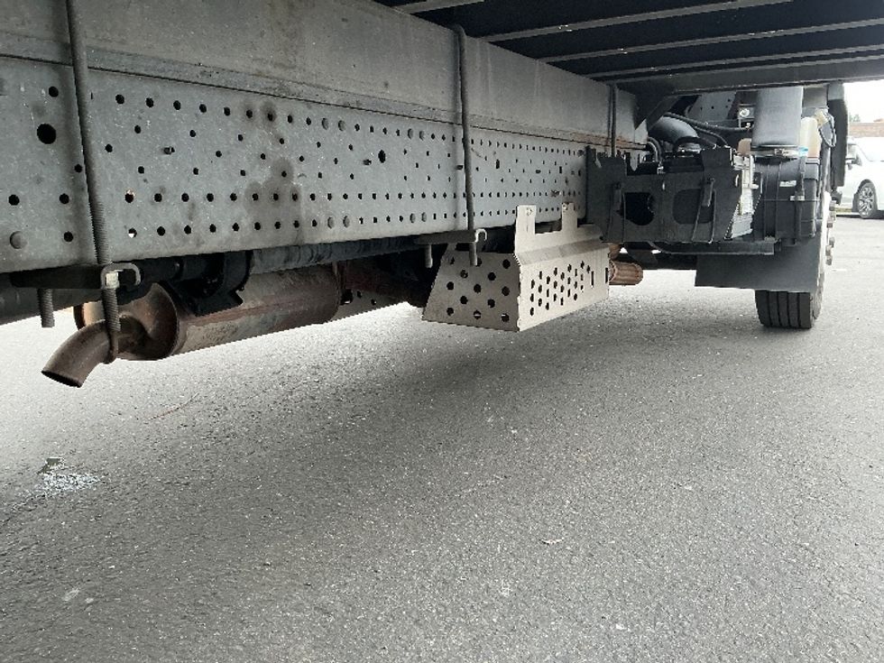 Light Duty Box Truck-Light and Medium Duty Trucks-Isuzu-2020-NPR EFI-West Sacramento-CA-82,393\n\t\tmiles-$ 41,750 - Image 14