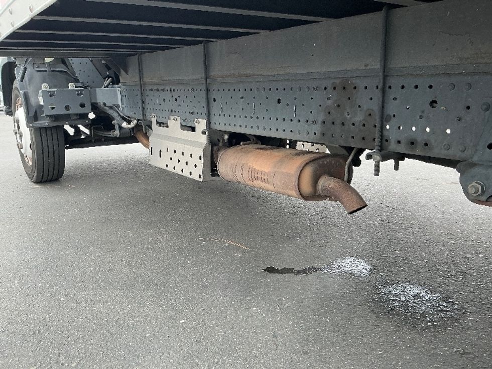 Light Duty Box Truck-Light and Medium Duty Trucks-Isuzu-2020-NPR EFI-West Sacramento-CA-82,393\n\t\tmiles-$ 41,750 - Image 5