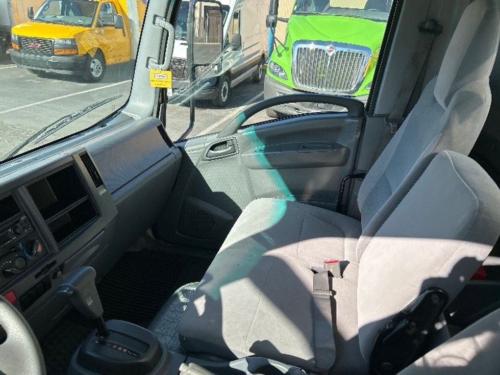 Light Duty Box Truck-Light and Medium Duty Trucks-Isuzu-2020-NPR EFI-West Sacramento-CA-83,041\n\t\tmiles-$ 43,000 - Image 19