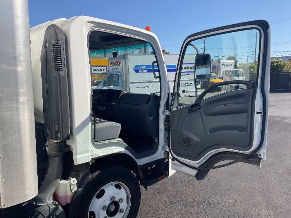 Light Duty Box Truck-Light and Medium Duty Trucks-Isuzu-2020-NPR EFI-West Sacramento-CA-85,474\n\t\tmiles-$ 42,750 - Image 20