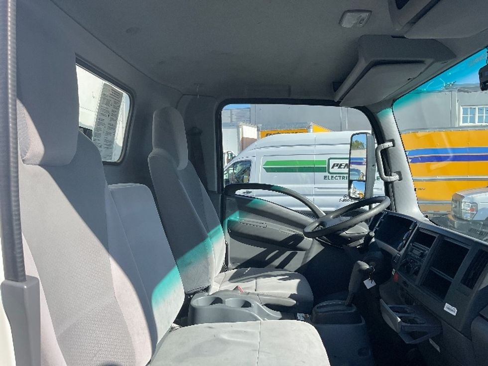 Light Duty Box Truck-Light and Medium Duty Trucks-Isuzu-2020-NPR EFI-West Sacramento-CA-85,474\n\t\tmiles-$ 42,750 - Image 22