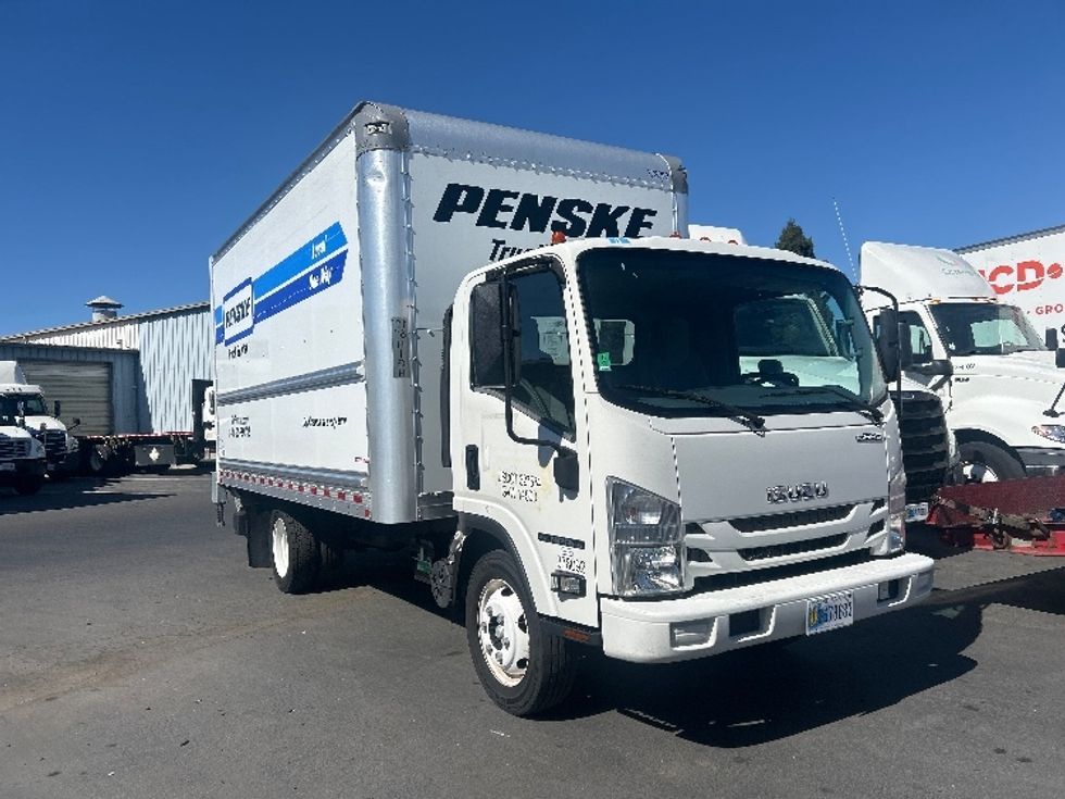 Light Duty Box Truck-Light and Medium Duty Trucks-Isuzu-2020-NPR EFI-West Sacramento-CA-86,866\n\t\tmiles-$ 42,750 - Image 1