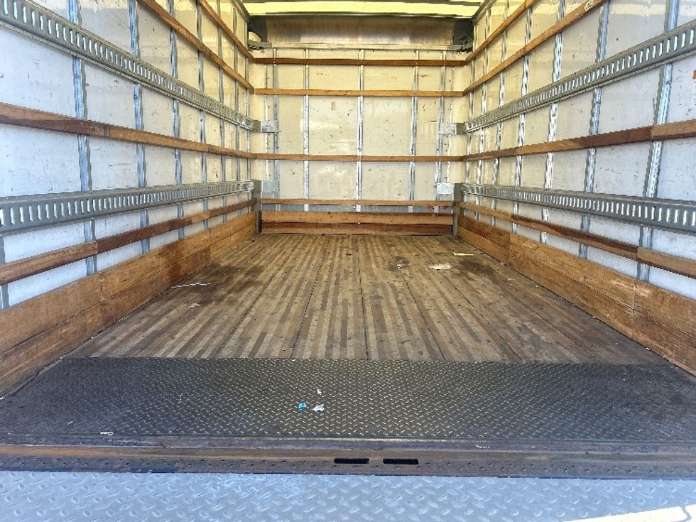 Light Duty Box Truck-Light and Medium Duty Trucks-Isuzu-2020-NPR EFI-West Sacramento-CA-86,866\n\t\tmiles-$ 42,750 - Image 10