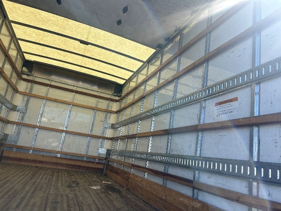 Light Duty Box Truck-Light and Medium Duty Trucks-Isuzu-2020-NPR EFI-West Sacramento-CA-86,866\n\t\tmiles-$ 42,750 - Image 12