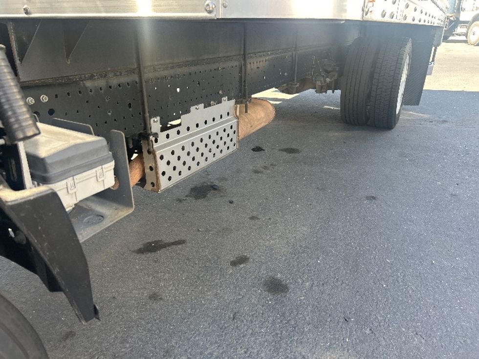 Light Duty Box Truck-Light and Medium Duty Trucks-Isuzu-2020-NPR EFI-West Sacramento-CA-86,866\n\t\tmiles-$ 42,750 - Image 5