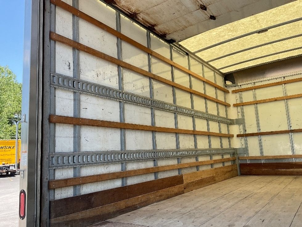 Light Duty Box Truck-Light and Medium Duty Trucks-Isuzu-2020-NPR EFI-Whitesboro-NY-118,828\n\t\tmiles-$ 36,750 - Image 11