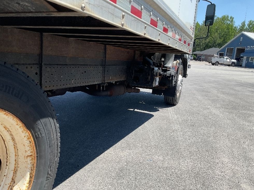 Light Duty Box Truck-Light and Medium Duty Trucks-Isuzu-2020-NPR EFI-Whitesboro-NY-118,828\n\t\tmiles-$ 36,750 - Image 14