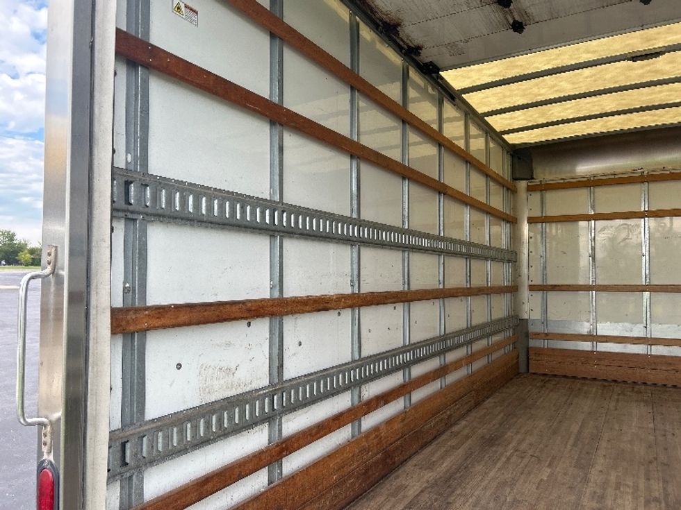Light Duty Box Truck-Light and Medium Duty Trucks-Isuzu-2020-NPR EFI-Windsor-WI-114,499\n\t\tmiles-$ 39,500 - Image 11
