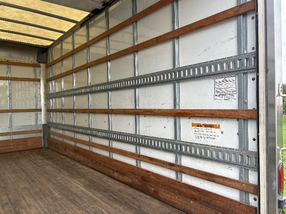 Light Duty Box Truck-Light and Medium Duty Trucks-Isuzu-2020-NPR EFI-Windsor-WI-114,499\n\t\tmiles-$ 39,500 - Image 12