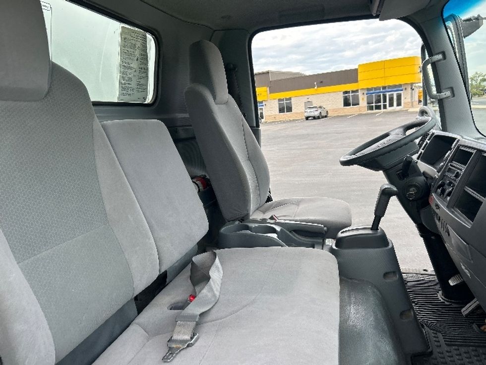 Light Duty Box Truck-Light and Medium Duty Trucks-Isuzu-2020-NPR EFI-Windsor-WI-114,499\n\t\tmiles-$ 39,500 - Image 22
