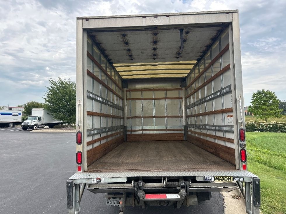 Light Duty Box Truck-Light and Medium Duty Trucks-Isuzu-2020-NPR EFI-Windsor-WI-114,499\n\t\tmiles-$ 39,500 - Image 8