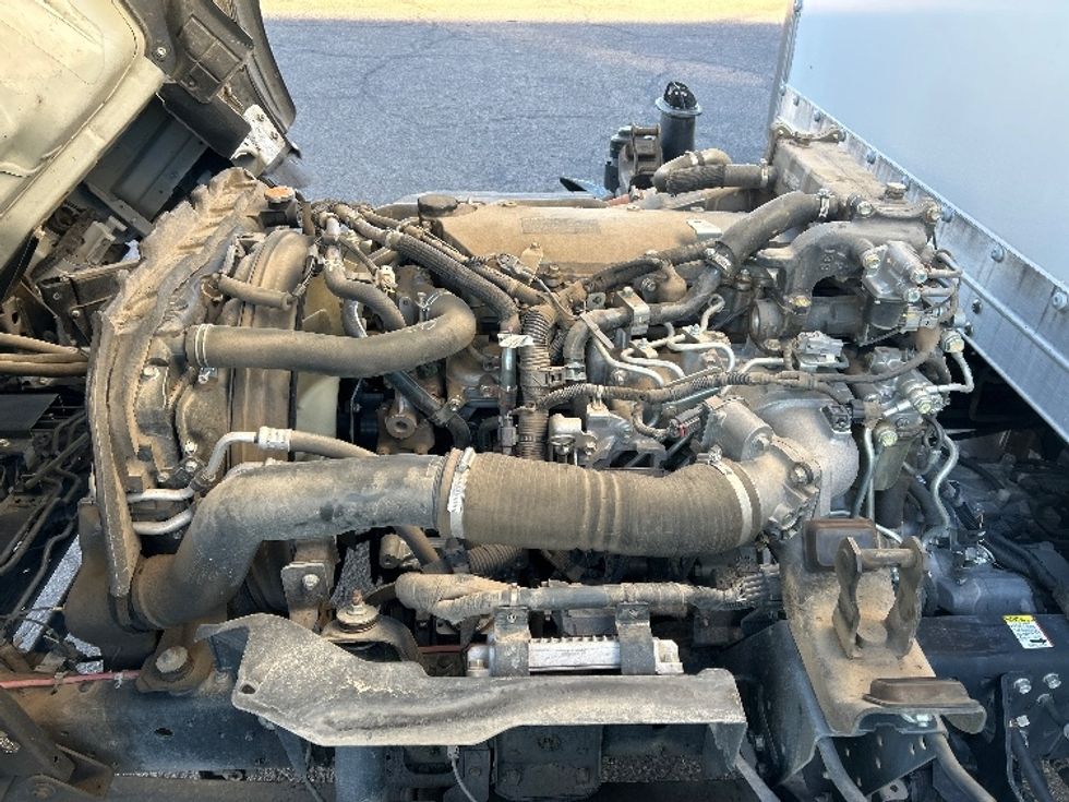 Light Duty Box Truck-Light and Medium Duty Trucks-Isuzu-2020-NPR-El Paso-TX-71,609\n\t\tmiles-$ 46,500 - Image 23