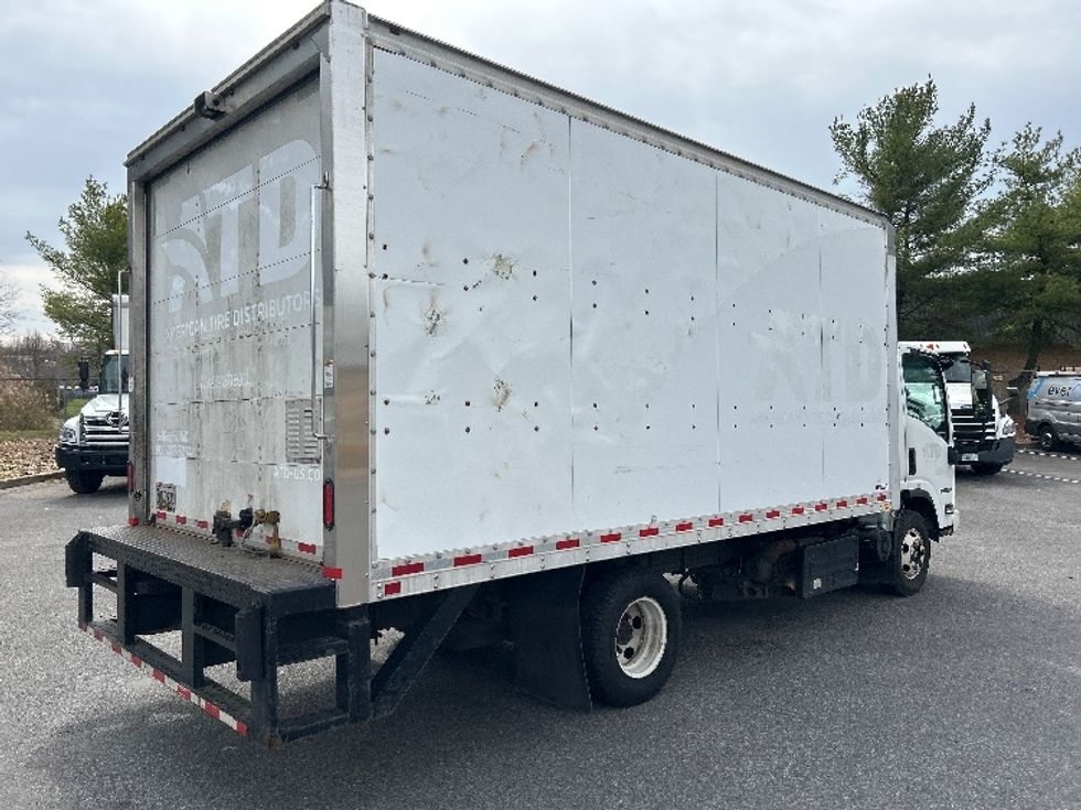 Light Duty Box Truck-Light and Medium Duty Trucks-Isuzu-2020-NPR-Essex-MD-267,055\n\t\tmiles-$ 21,250 - Image 13