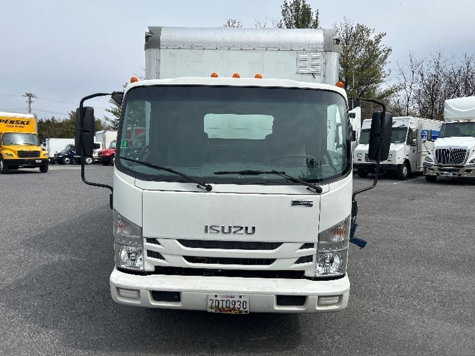 Light Duty Box Truck-Light and Medium Duty Trucks-Isuzu-2020-NPR-Essex-MD-267,055\n\t\tmiles-$ 21,250 - Image 2