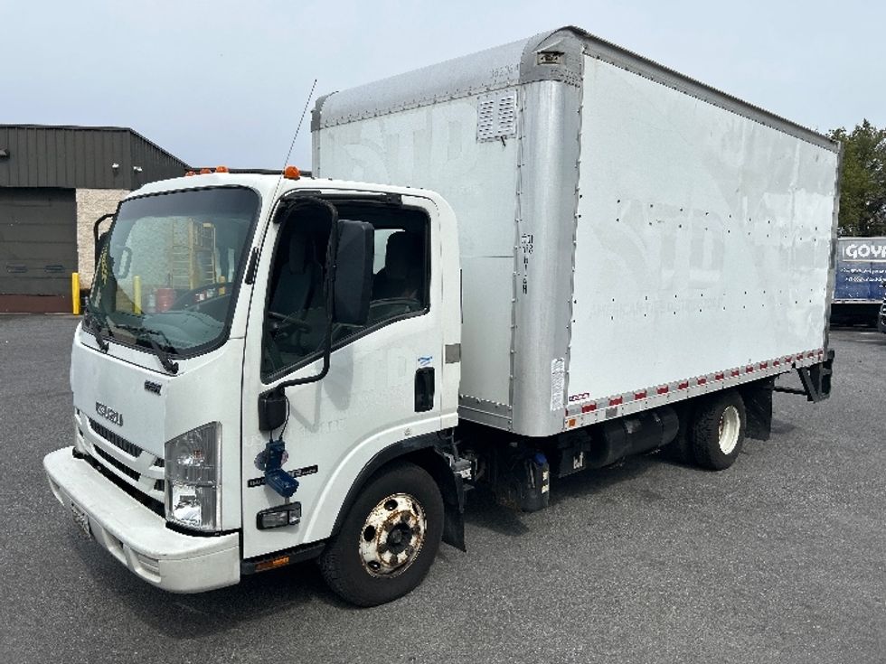 Light Duty Box Truck-Light and Medium Duty Trucks-Isuzu-2020-NPR-Essex-MD-267,055\n\t\tmiles-$ 21,250 - Image 3