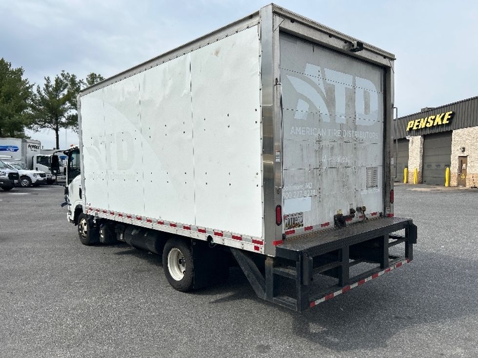 Light Duty Box Truck-Light and Medium Duty Trucks-Isuzu-2020-NPR-Essex-MD-267,055\n\t\tmiles-$ 21,250 - Image 6