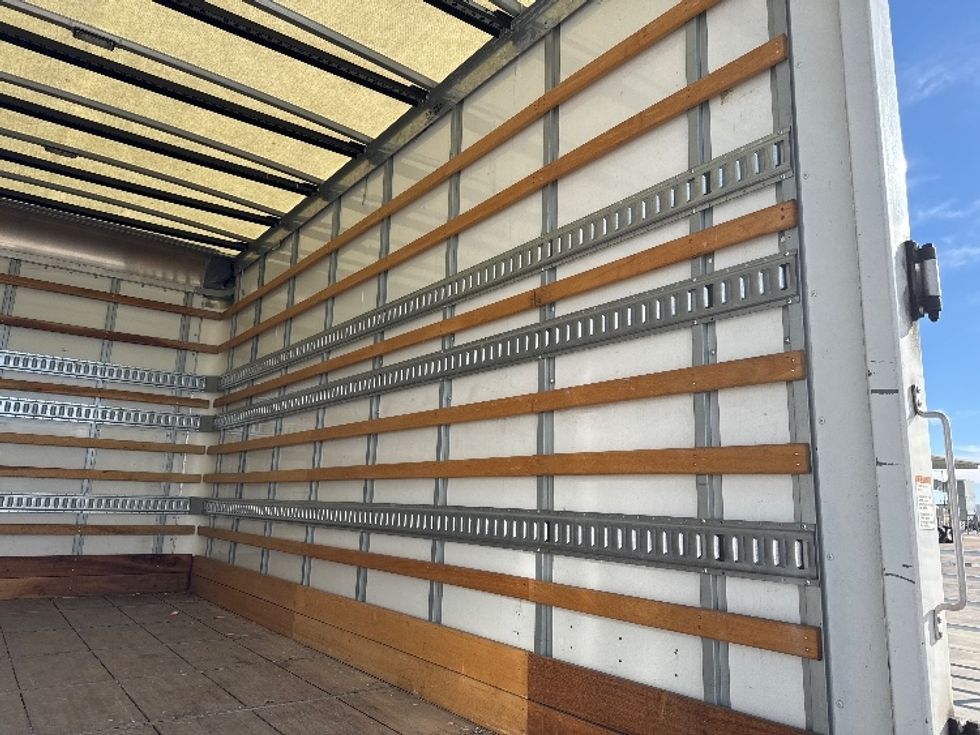 Light Duty Box Truck-Light and Medium Duty Trucks-Isuzu-2020-NPR-Greeley-CO-19,243\n\t\tmiles-$ 50,500 - Image 12