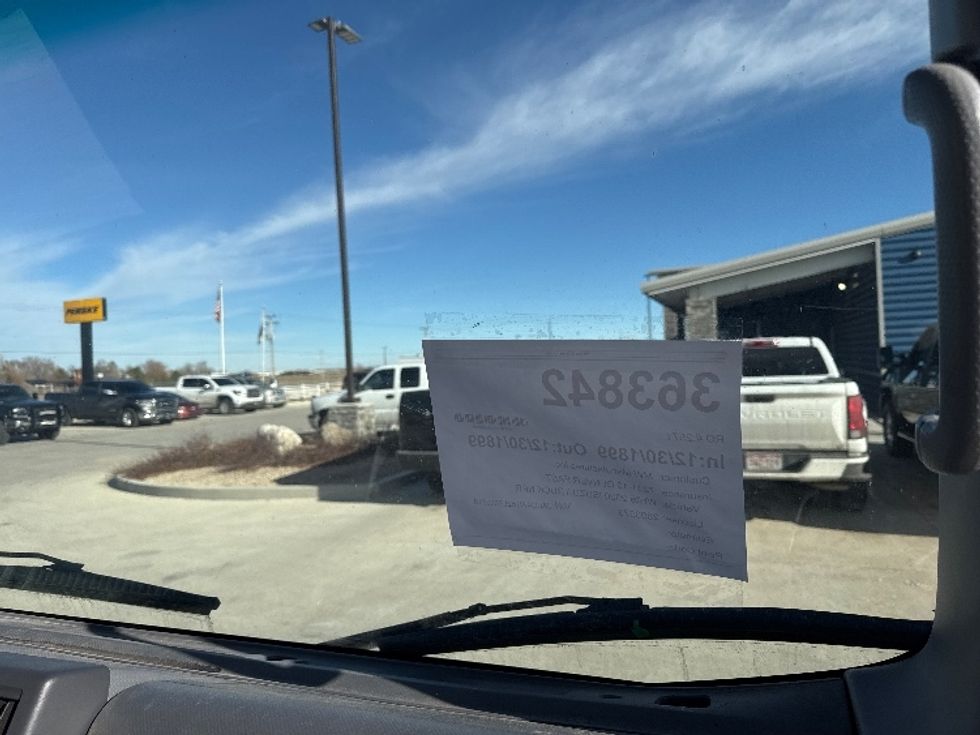 Light Duty Box Truck-Light and Medium Duty Trucks-Isuzu-2020-NPR-Greeley-CO-19,243\n\t\tmiles-$ 50,500 - Image 21