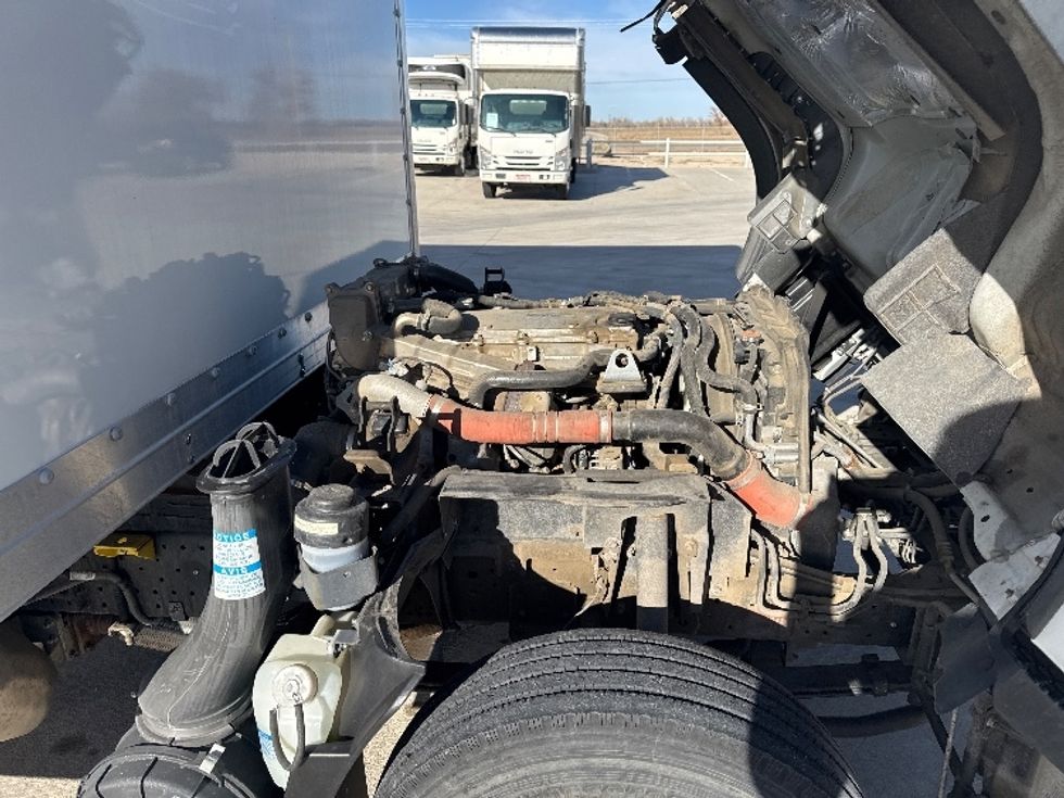 Light Duty Box Truck-Light and Medium Duty Trucks-Isuzu-2020-NPR-Greeley-CO-19,243\n\t\tmiles-$ 50,500 - Image 23