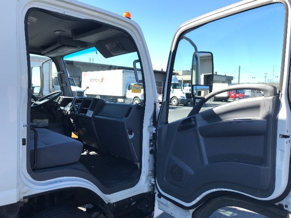 Light Duty Box Truck-Light and Medium Duty Trucks-Isuzu-2020-NPR-Harrisonburg-VA-55,079\n\t\tmiles-$ 50,250 - Image 20