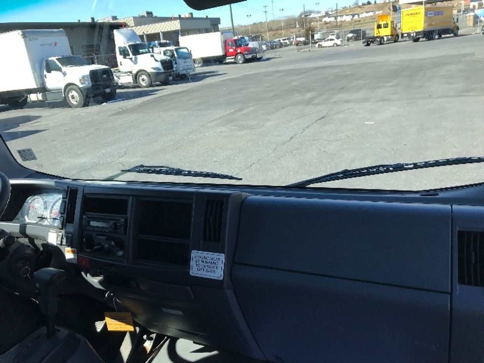 Light Duty Box Truck-Light and Medium Duty Trucks-Isuzu-2020-NPR-Harrisonburg-VA-55,079\n\t\tmiles-$ 50,250 - Image 21