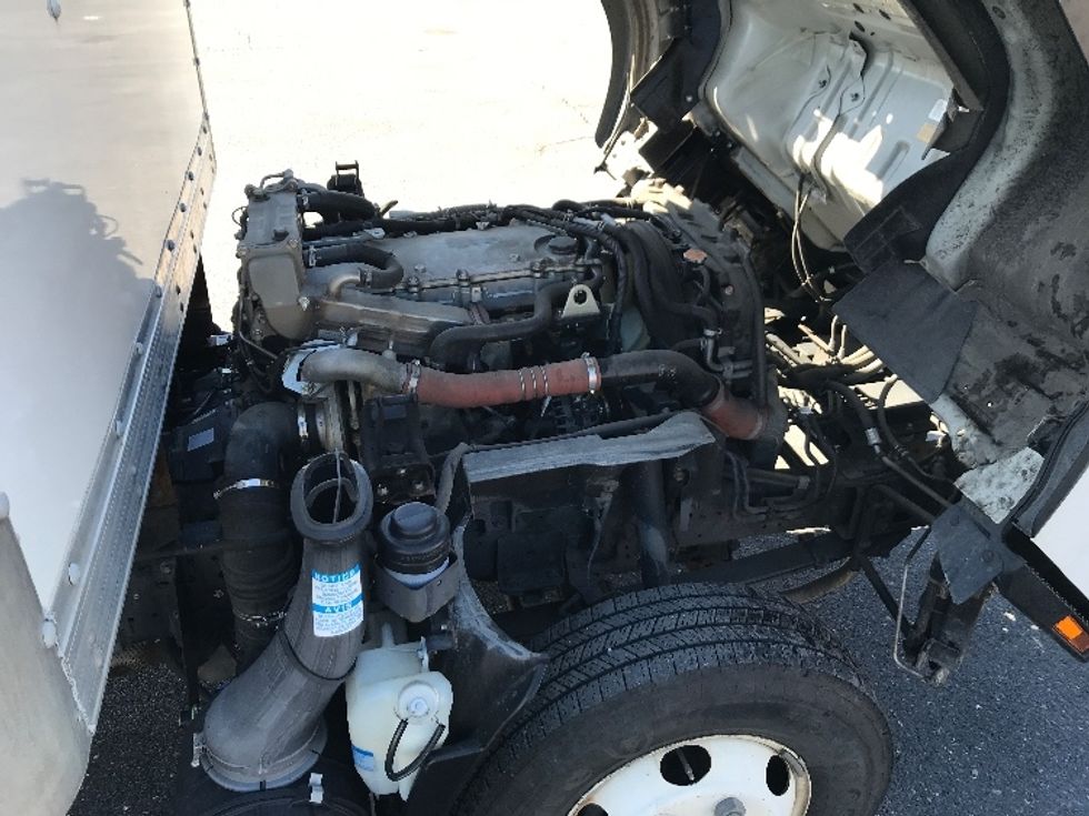 Light Duty Box Truck-Light and Medium Duty Trucks-Isuzu-2020-NPR-Harrisonburg-VA-55,079\n\t\tmiles-$ 50,250 - Image 24