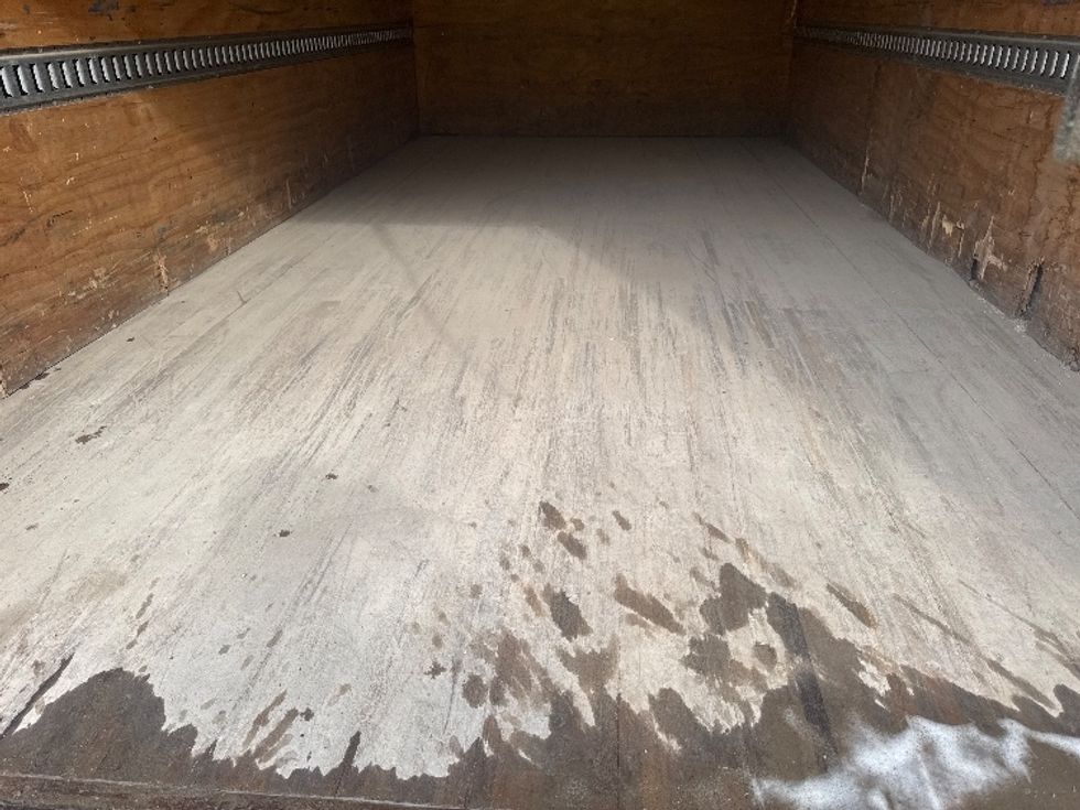 Light Duty Box Truck-Light and Medium Duty Trucks-Isuzu-2020-NPR-Huntington-WV-87,126\n\t\tmiles-$ 41,000 - Image 10