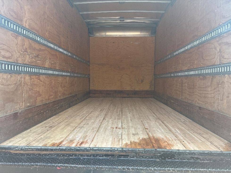 Light Duty Box Truck-Light and Medium Duty Trucks-Isuzu-2020-NPR-Jackson-MS-68,530\n\t\tmiles-$ 46,750 - Image 10