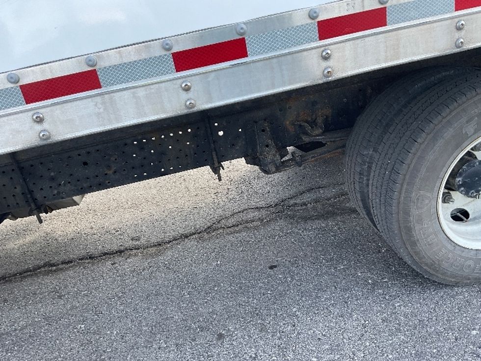 Light Duty Box Truck-Light and Medium Duty Trucks-Isuzu-2020-NPR-Kansas City-MO-114,478\n\t\tmiles-$ 40,250 - Image 5