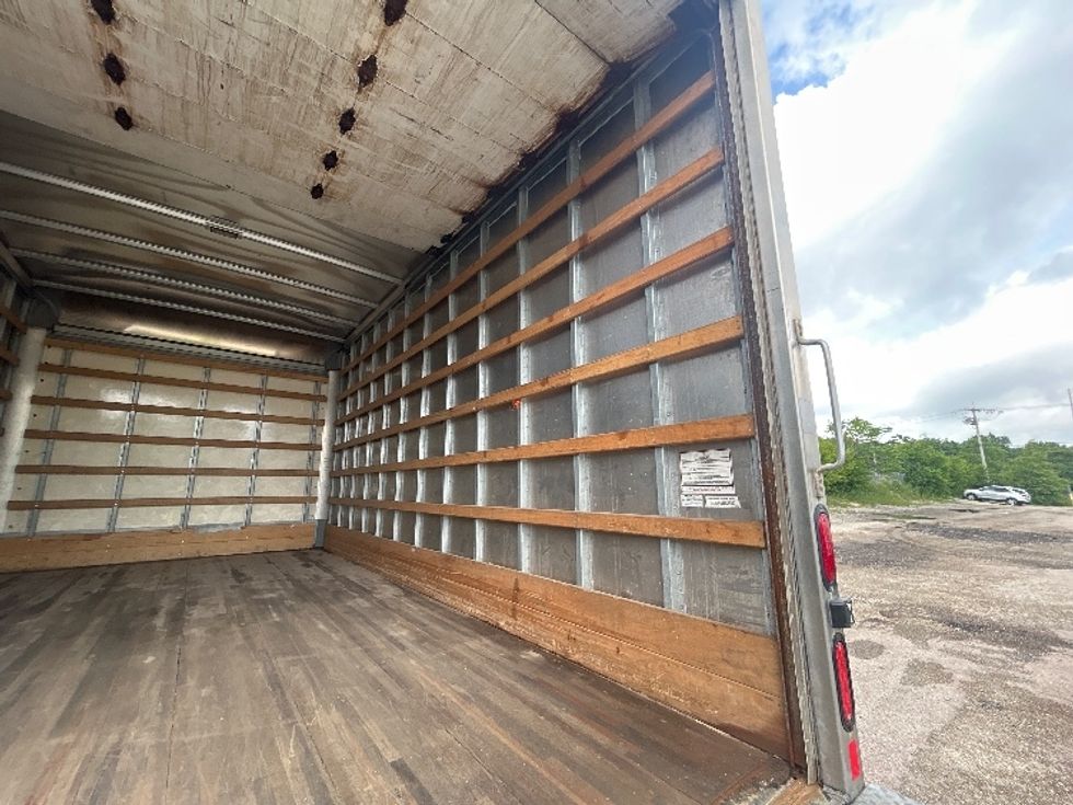 Light Duty Box Truck-Light and Medium Duty Trucks-Isuzu-2020-NPR-La Porte-IN-153,167\n\t\tmiles-$ 34,000 - Image 12