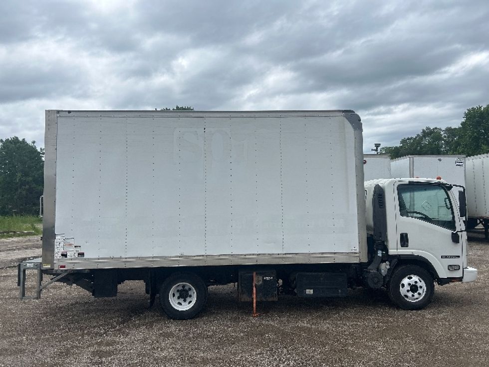 Light Duty Box Truck-Light and Medium Duty Trucks-Isuzu-2020-NPR-La Porte-IN-153,167\n\t\tmiles-$ 34,000 - Image 15
