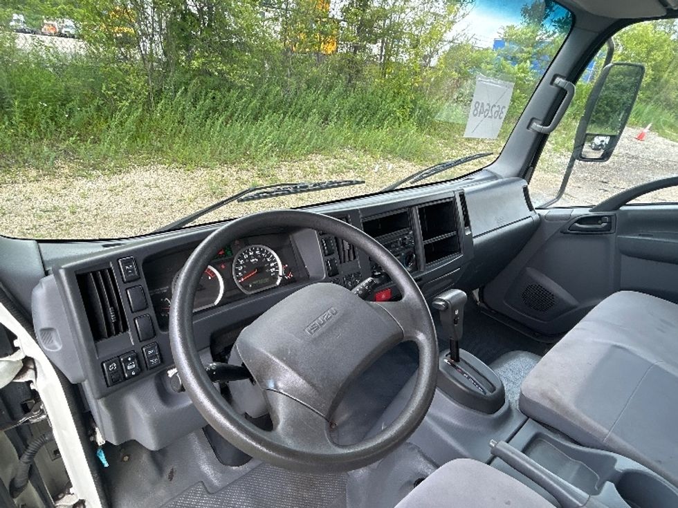 Light Duty Box Truck-Light and Medium Duty Trucks-Isuzu-2020-NPR-La Porte-IN-153,167\n\t\tmiles-$ 34,000 - Image 17