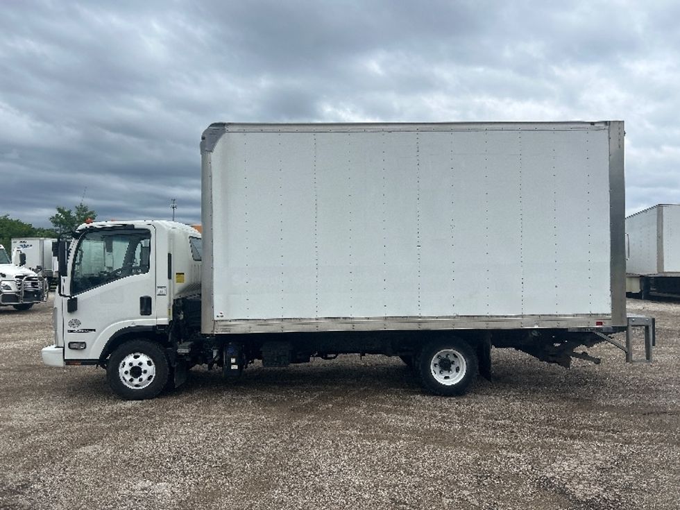 Light Duty Box Truck-Light and Medium Duty Trucks-Isuzu-2020-NPR-La Porte-IN-153,167\n\t\tmiles-$ 34,000 - Image 4