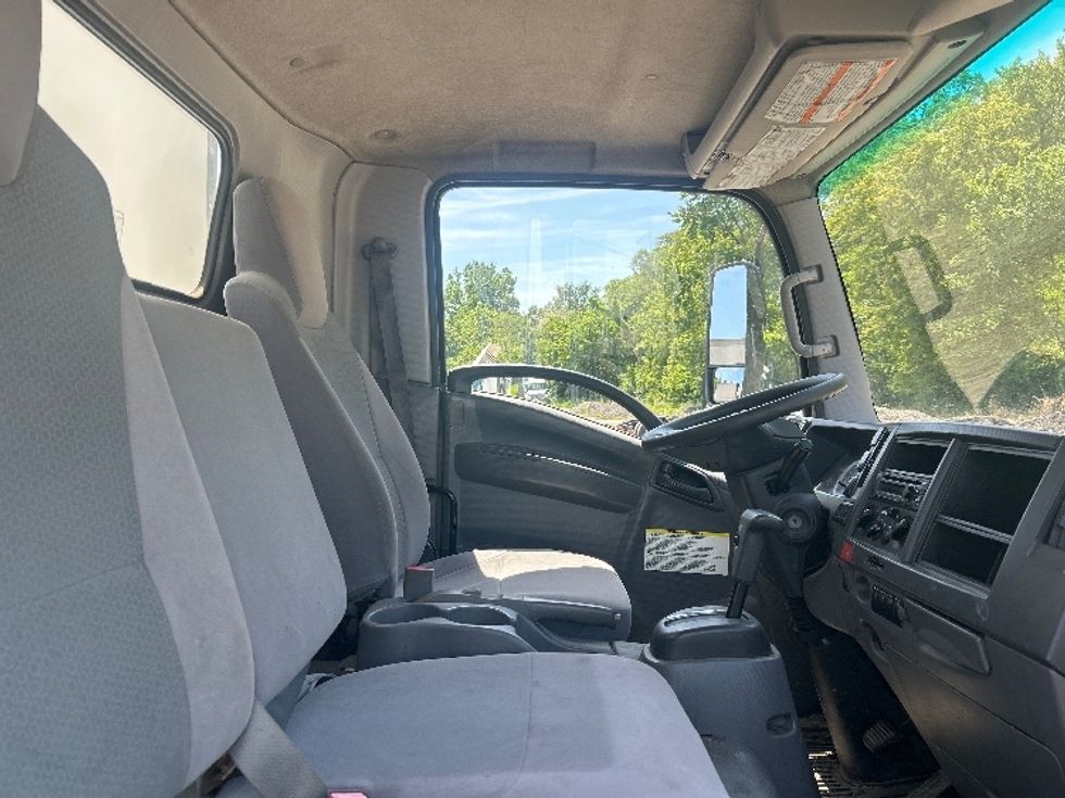 Light Duty Box Truck-Light and Medium Duty Trucks-Isuzu-2020-NPR-La Porte-IN-154,888\n\t\tmiles-$ 33,500 - Image 22