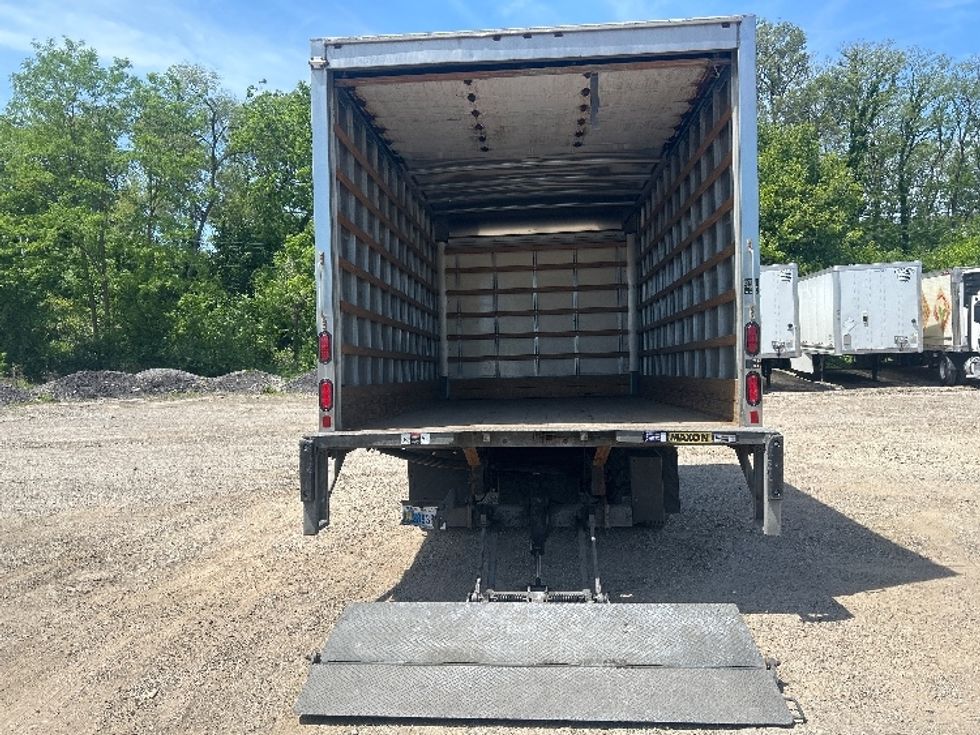 Light Duty Box Truck-Light and Medium Duty Trucks-Isuzu-2020-NPR-La Porte-IN-154,888\n\t\tmiles-$ 33,500 - Image 9