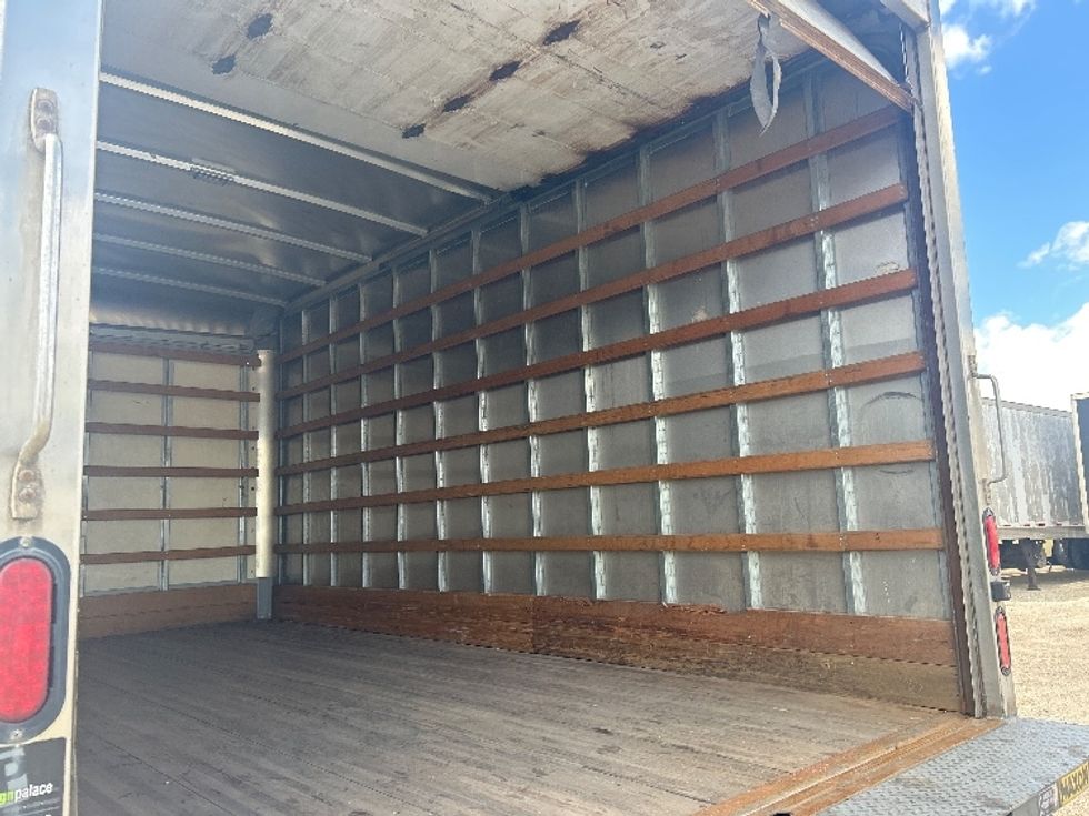 Light Duty Box Truck-Light and Medium Duty Trucks-Isuzu-2020-NPR-La Porte-IN-182,035\n\t\tmiles-$ 27,250 - Image 12