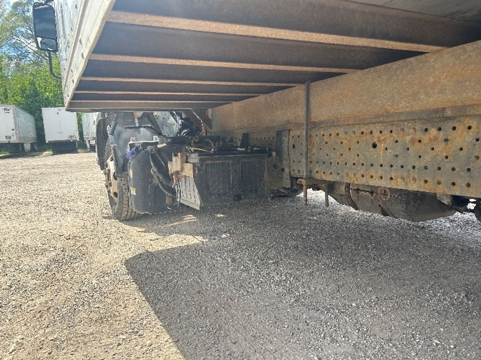 Light Duty Box Truck-Light and Medium Duty Trucks-Isuzu-2020-NPR-La Porte-IN-182,035\n\t\tmiles-$ 27,250 - Image 5