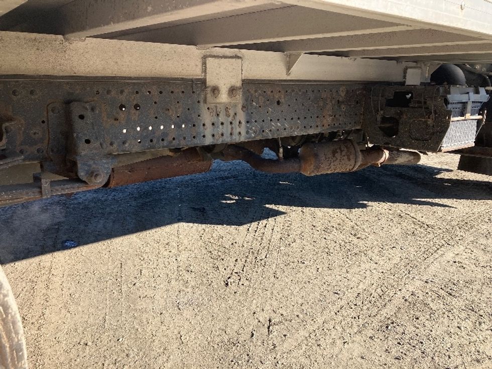 Light Duty Box Truck-Light and Medium Duty Trucks-Isuzu-2020-NPR-Londonderry-NH-137,890\n\t\tmiles-$ 27,000 - Image 12