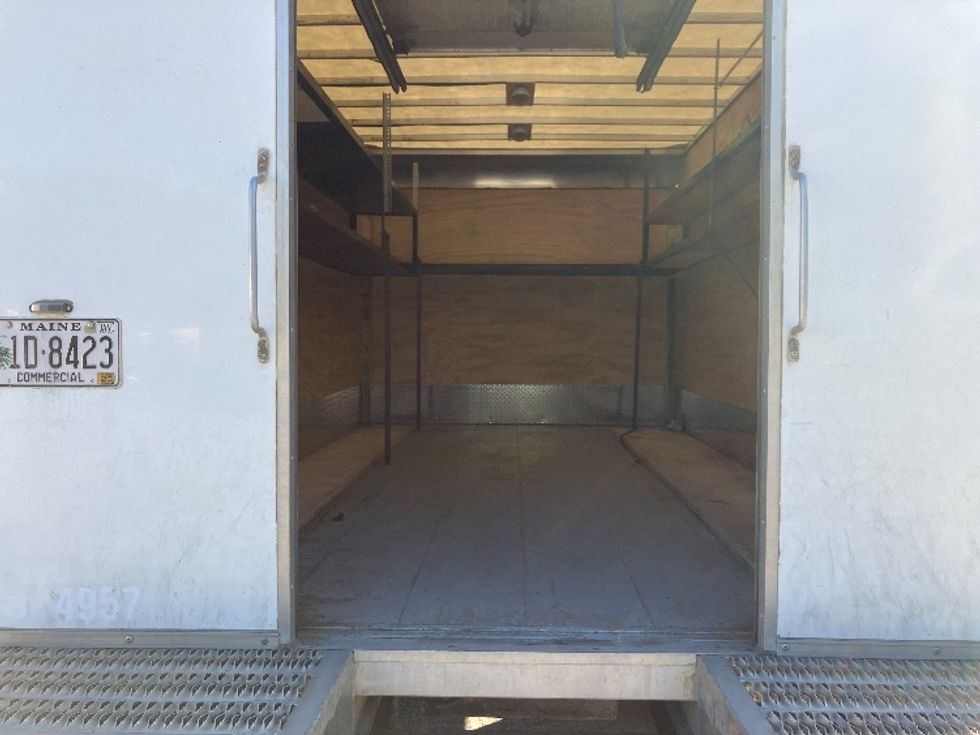 Light Duty Box Truck-Light and Medium Duty Trucks-Isuzu-2020-NPR-Londonderry-NH-137,890\n\t\tmiles-$ 27,000 - Image 7