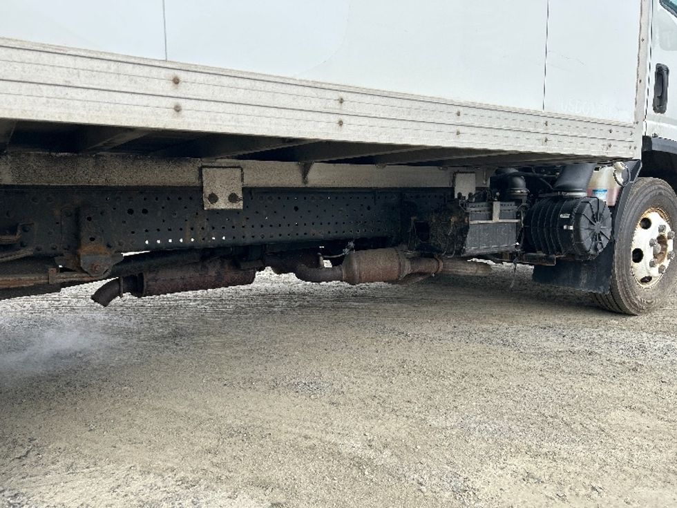 Light Duty Box Truck-Light and Medium Duty Trucks-Isuzu-2020-NPR-Londonderry-NH-175,291\n\t\tmiles-$ 23,750 - Image 14