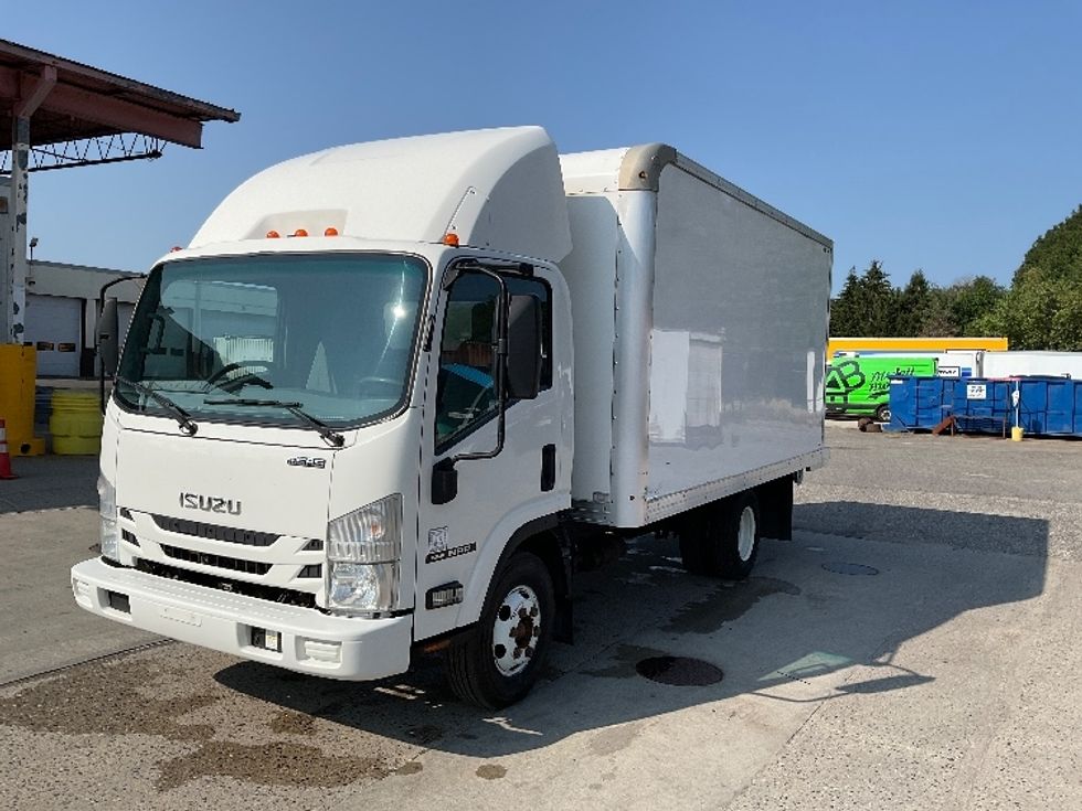 Light Duty Box Truck-Light and Medium Duty Trucks-Isuzu-2020-NPR-Londonderry-NH-192,853\n\t\tmiles-$ 21,750 - Image 3