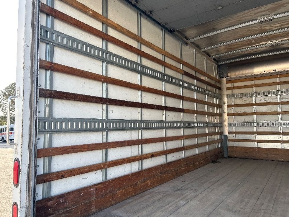 Light Duty Box Truck-Light and Medium Duty Trucks-Isuzu-2020-NPR-Prince George-VA-112,250\n\t\tmiles-$ 40,500 - Image 11