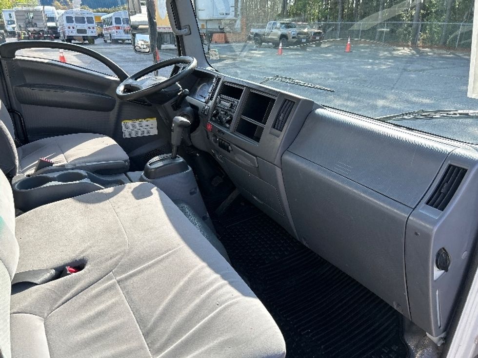 Light Duty Box Truck-Light and Medium Duty Trucks-Isuzu-2020-NPR-Prince George-VA-112,250\n\t\tmiles-$ 40,500 - Image 22